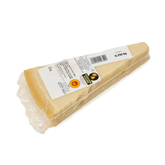 Parmigiano Reggiano DOP 24 mesiacov 300 g | Taliansky syr